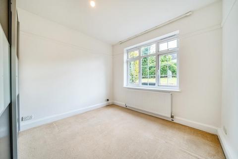 65 Godley Road, London, SW18 3HB