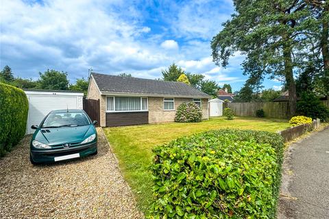 3 bedroom bungalow for sale, Wiltshire Road, Bransgore, Christchurch, Dorset, BH23