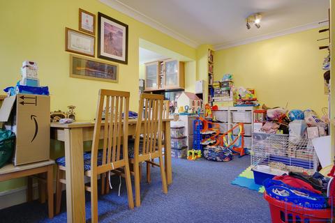 25 Balfour Road, Bournemouth, BH9 2AZ