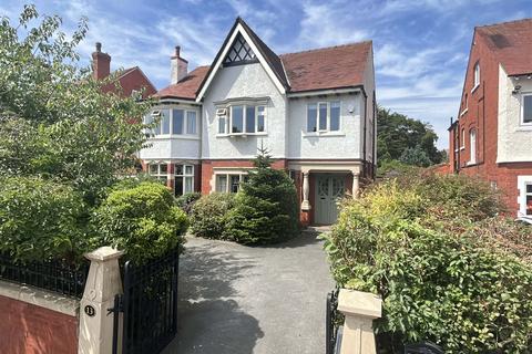 5 bedroom detached house for sale, Coudray Road, Southport PR9