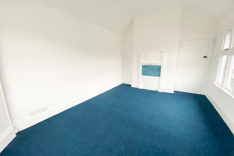 23 Hamstead Road, Hockley, Birmingham, B19 1BX