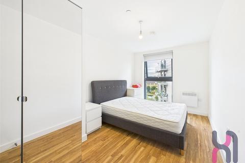 2 bedroom flat to rent, Manchester Waters, 3 Pomona Strand, Old Trafford, M16