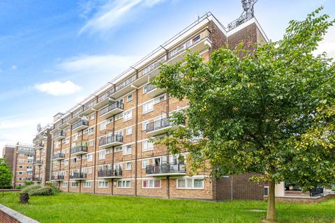 2 bedroom apartment for sale, St. Saviours Estate, London