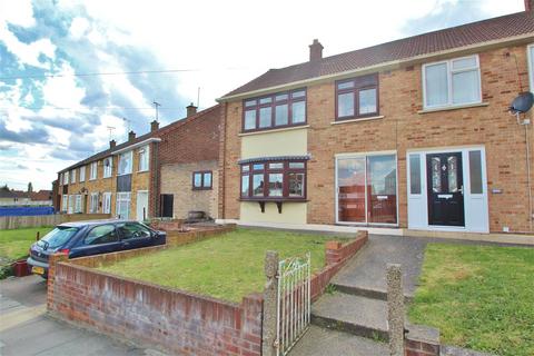 3 bedroom detached house to rent, Slade Green Road, Erith, Kent, DA8