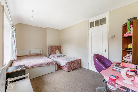 14 Westcott Crescent, London, W7 1PA