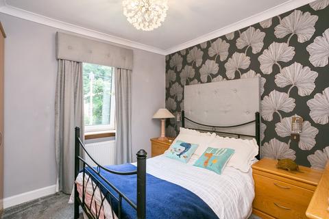 142/4 Granton Road, Edinburgh, EH5 3RF