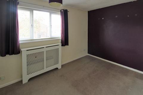 102 Alburgh Close, Bedford, MK42 0HF