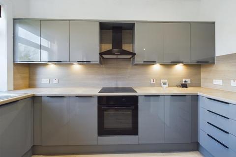 88 Trinity Avenue, Glasgow, G52 3ER