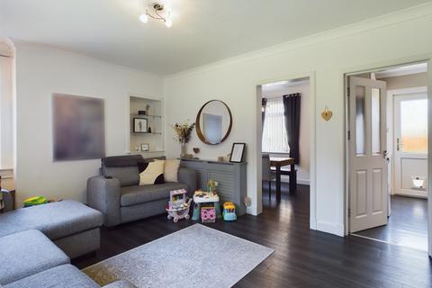 29 Ashgrove Terrace, Rattray, Blairgowrie, PH10 7ET