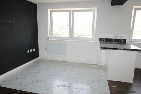 1 bedroom flat for sale, Parkwood Rise, Parkwood, Keighley, West Yorkshire, BD21 4RQ