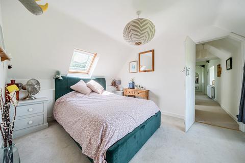 Rose Cottage, 101 Lower End, Leafield, Witney, OX29 9QG
