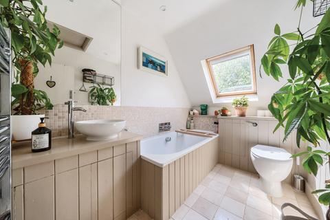 Rose Cottage, 101 Lower End, Leafield, Witney, OX29 9QG