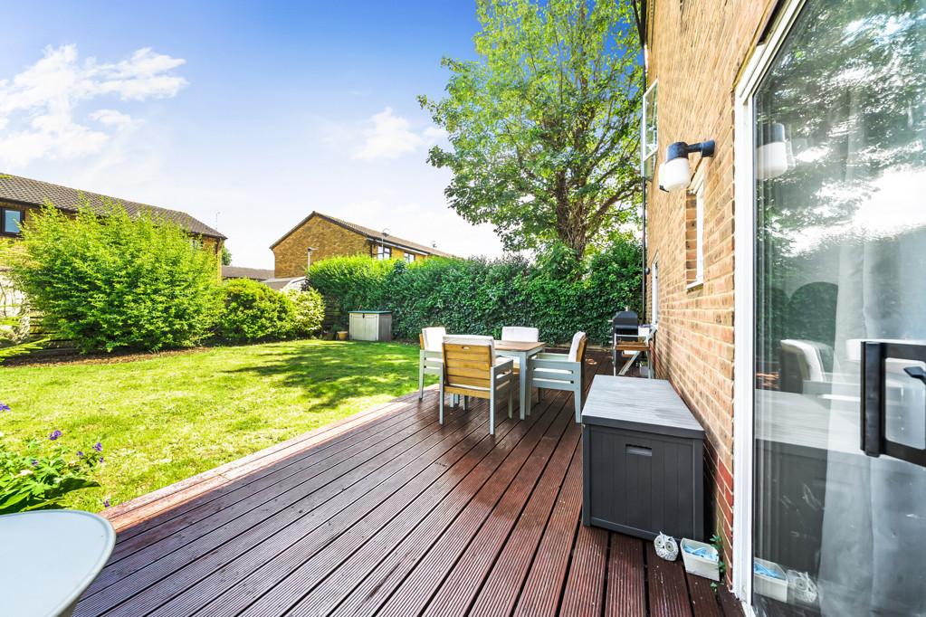 Rear Decked Gardn