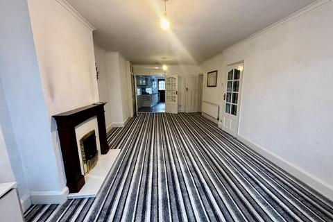 3 bedroom semi-detached house to rent, St Nicolas Road, Nuneaton CV11