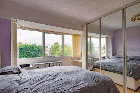 38 Coniston Avenue, Solihull, B92 7NS