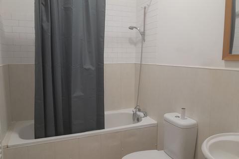 1 bedroom flat to rent, Albert Road, Ramsgate, CT11