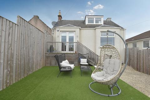 3 bedroom end of terrace house for sale, 7 Thistle Street, Dunfermline, KY12 0JA