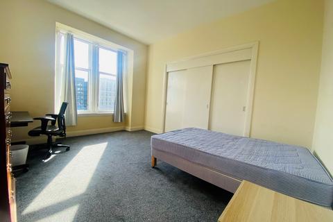 undefined, Dock Street, Dundee DD1