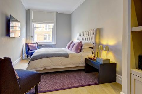 3 bedroom flat for sale, Pont Street, London SW1X