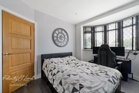 5 Moordown, London, SE18 3LY