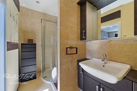 5 Moordown, London, SE18 3LY