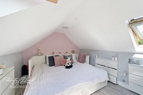 5 Moordown, London, SE18 3LY