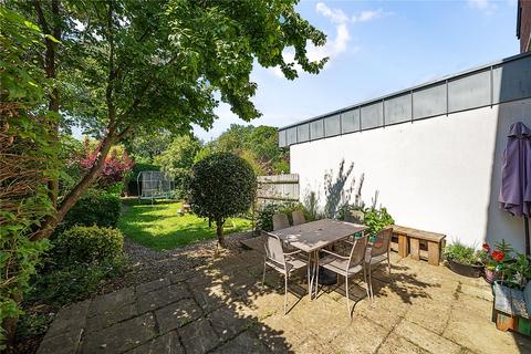 26 Coronation Road, Prestbury, Cheltenham, GL52 3DA