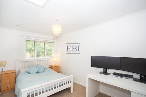 3 bedroom terraced house for sale, Plimsoll Close, London, E14