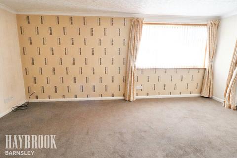 19 Alperton Close, Barnsley, S71 5LB
