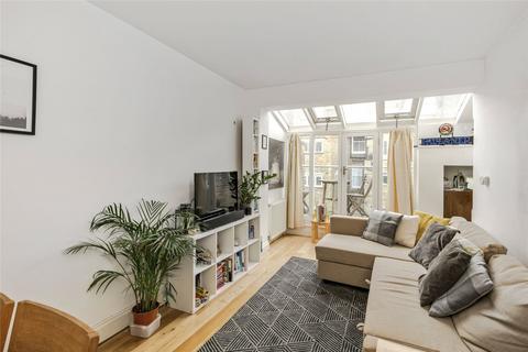 1 bedroom apartment to rent, Tunis Road, London, W12