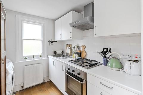 1 bedroom apartment to rent, Tunis Road, London, W12