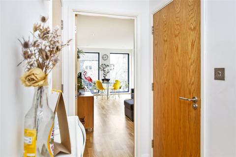 3 Hayes Mews, London, SE8 4EQ