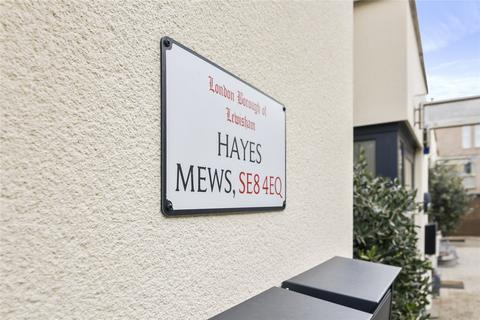 3 Hayes Mews, London, SE8 4EQ