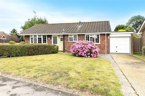 2 bedroom bungalow for sale, Merryfield Crescent, Angmering, West Sussex