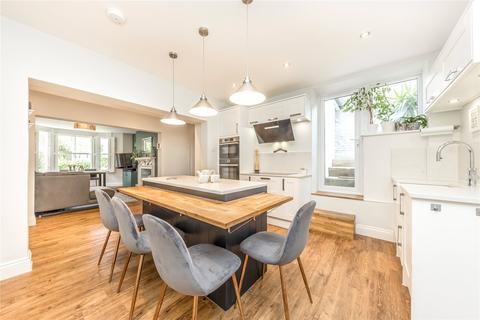 4 bedroom apartment for sale, Wickham Road, Brockley, SE4