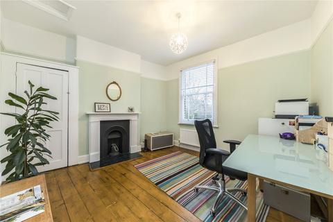 2 Lind Street, London, SE8 4JE