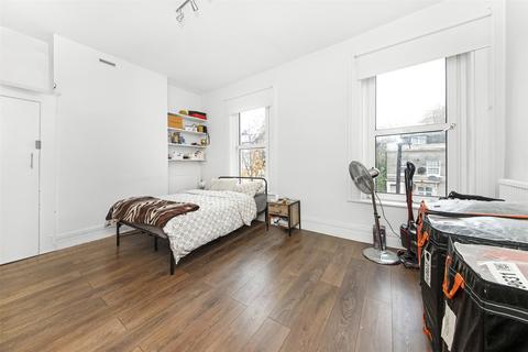 1 bedroom apartment for sale, St. Donatts Road, New Cross SE14