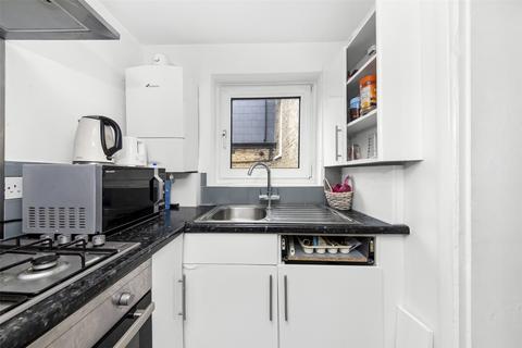 1 bedroom apartment for sale, St. Donatts Road, New Cross SE14