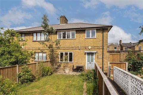 8 Meretone Close, London, SE4 2HF