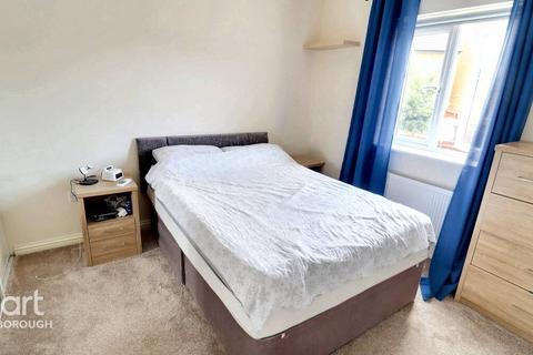 22 Beadle Way, Peterborough, PE4 7AS