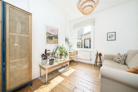 21a Howson Road, London, SE4 2AL