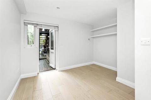 undefined, Waller Road, Telegraph Hill, SE14