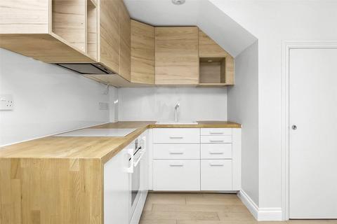 undefined, Waller Road, Telegraph Hill, SE14