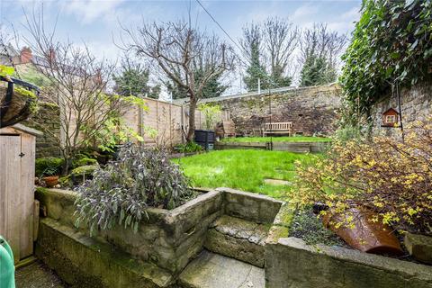 9a Floyd Road, London, SE7 8AY