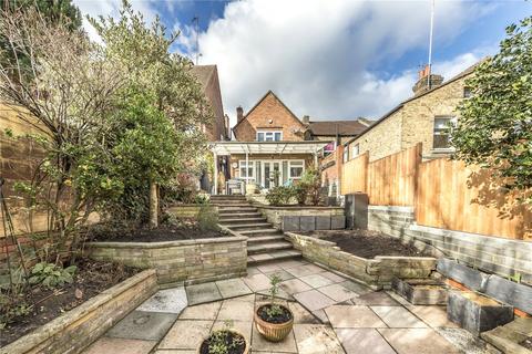 3 bedroom detached house for sale, Elliscombe Road, Charlton SE7