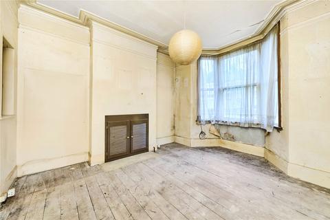 3 bedroom terraced house for sale, Nadine Street, Charlton SE7