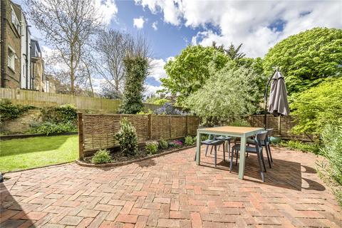 Flat 1, 44 Wellington Gardens, London, SE7 7PH