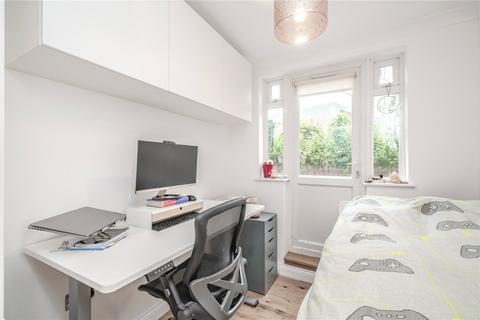 98a Elliscombe Road, London, SE7 7PY