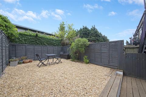 19 Derrick Gardens, London, SE7 7TA
