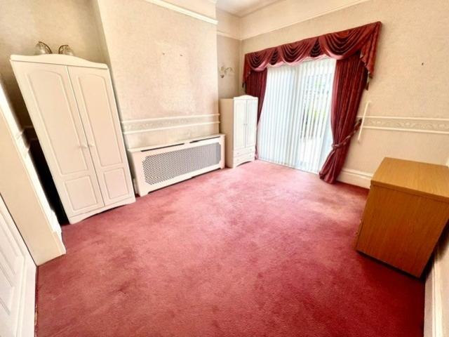 22 arncloffe gardens-bed 2